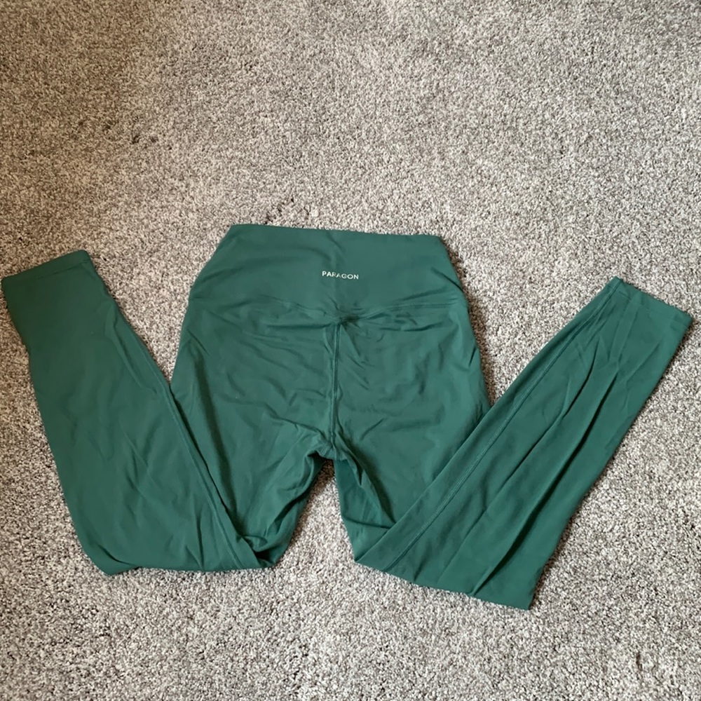 Paragon green yoga pants size small